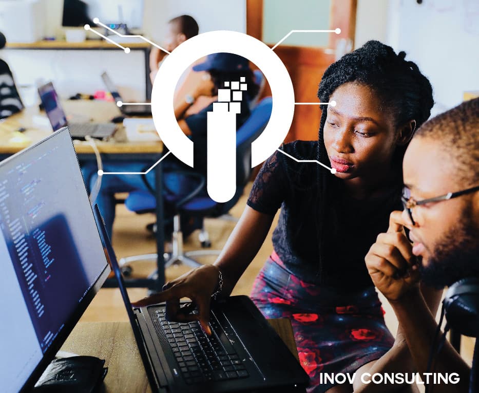 Équipe Inov Consulting au travail